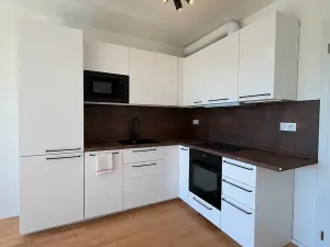 Pronájem bytu 1+kk, Praha - Hostivař, Pražská, 34 m2