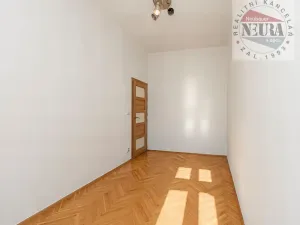 Prodej bytu 4+1, Praha - Nové Město, Národní, 96 m2
