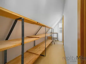 Pronájem bytu 4+kk, Liberec, Na Výšinách, 158 m2