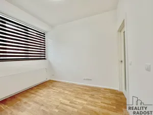 Pronájem bytu 2+kk, Praha - Dejvice, Nikoly Tesly, 64 m2