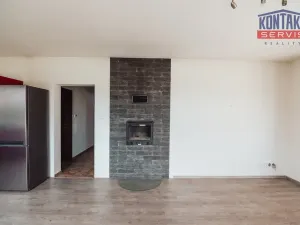 Prodej rodinného domu, Lišov - Velechvín, 135 m2