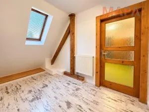 Pronájem bytu 3+1, Chomutov, Bělohorská, 100 m2