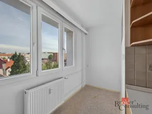 Prodej bytu 3+1, Plzeň - Lobzy, Sousedská, 74 m2