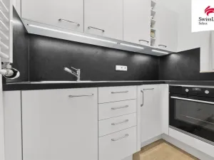Prodej bytu 3+1, Praha - Bubeneč, Rooseveltova, 72 m2