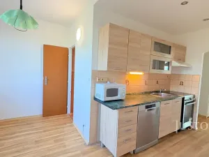 Pronájem bytu 2+1, Ústí nad Labem, Větrná, 69 m2