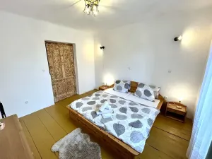 Prodej rodinného domu, Líšnice, 300 m2