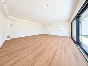 Prodej vícegeneračního domu, Šestajovice, Komenského, 275 m2