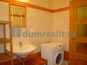 Pronájem bytu 2+kk, Praha - Strašnice, Michelangelova, 46 m2
