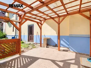 Prodej rodinného domu, Kájov, U Kostela, 200 m2