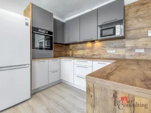 Pronájem bytu 1+kk, Plzeň - Jižní Předměstí, Boettingerova, 36 m2
