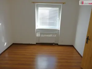 Pronájem bytu 2+1, Chocerady - Komorní Hrádek, 60 m2