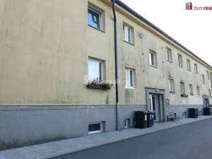 Pronájem bytu 2+1, Chocerady - Komorní Hrádek, 60 m2
