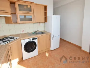 Prodej bytu 2+1, Liberec, Nad Školou, 60 m2