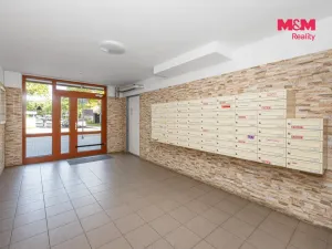 Prodej bytu 2+1, Pardubice - Zelené Předměstí, nábřeží Závodu míru, 53 m2