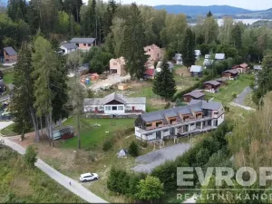 Prodej komerční nemovitosti, Horní Planá, Jenišov, 559 m2