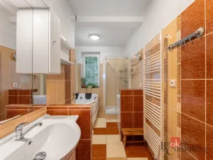 Prodej bytu 4+1, Praha - Dejvice, Vostrovská, 75 m2