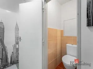Prodej bytu 4+1, Praha - Dejvice, Vostrovská, 75 m2