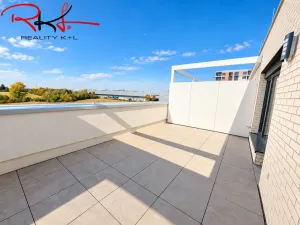 Pronájem bytu 1+kk, Praha, Thomasova, 25 m2