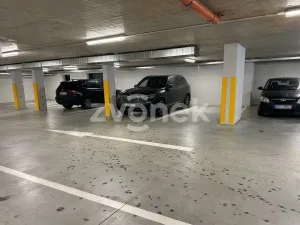 Pronájem garáže, Zlín, Tyršovo nábřeží, 13 m2