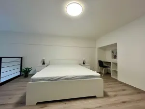 Pronájem bytu 2+kk, Praha - Vršovice, Kubánské náměstí, 43 m2