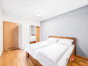 Pronájem bytu 3+kk, Praha - Holešovice, Varhulíkové, 78 m2