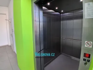 Pronájem kanceláře, Kroměříž, Spáčilova, 20 m2