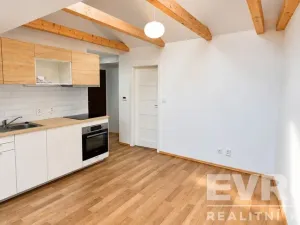 Pronájem bytu 2+kk, Vrchlabí, Vančurova, 34 m2