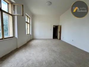 Prodej komerční nemovitosti, Městec Králové, T. G. Masaryka, 2550 m2