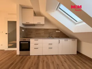 Pronájem bytu 3+kk, Olomouc - Hejčín, Mrštíkovo nám., 75 m2