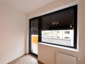 Pronájem bytu 2+kk, Praha - Dolní Chabry, Za Pískovnou, 53 m2