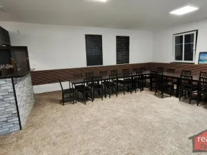 Prodej komerční nemovitosti, Nupaky, Nupacká, 241 m2