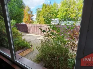 Prodej komerční nemovitosti, Nupaky, Nupacká, 241 m2