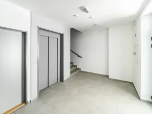 Prodej bytu 4+kk, České Budějovice, Štítného, 88 m2