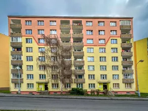 Pronájem bytu 1+1, Chomutov, Kamenná, 35 m2