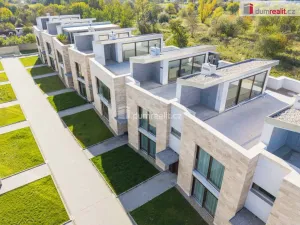 Prodej rodinného domu, Praha - Libuš, V Hrobech, 280 m2