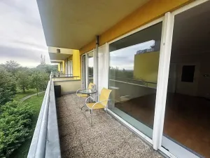 Pronájem bytu 2+kk, Praha - Horní Počernice, Božanovská, 66 m2