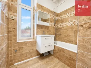Pronájem bytu 2+1, Opava, Horovo náměstí, 79 m2