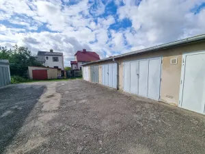 Pronájem garáže, České Budějovice - České Budějovice 5, Karla Uhlíře, 19 m2
