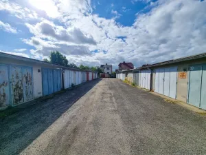 Pronájem garáže, České Budějovice - České Budějovice 5, Karla Uhlíře, 19 m2