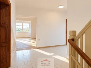 Prodej vily, Valašské Meziříčí - Krásno nad Bečvou, Hřbitovní, 210 m2
