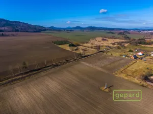 Prodej komerčního pozemku, Doksy, 21764 m2