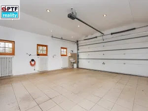 Prodej vily, Skořice, 277 m2