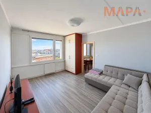 Prodej bytu 1+1, Chomutov, Bezručova, 35 m2