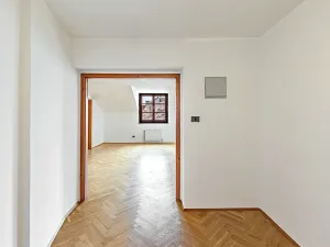 Prodej bytu 2+kk, Praha - Vršovice, Černomořská, 63 m2
