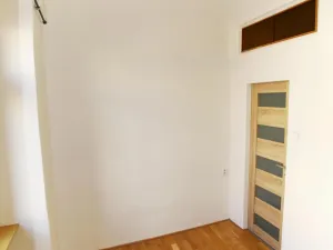 Pronájem bytu 2+1, Praha - Vršovice, 28. pluku, 64 m2