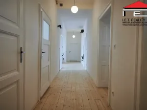 Pronájem bytu 1+kk, Ostrava, Nádražní, 25 m2