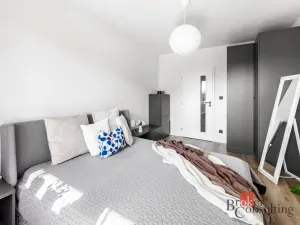 Prodej bytu 2+kk, Praha - Zličín, Tvrdonická, 72 m2