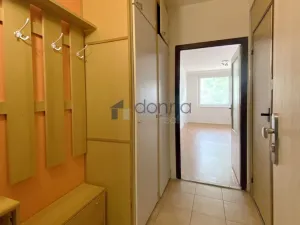 Pronájem bytu 1+kk, Praha, Božetická, 29 m2