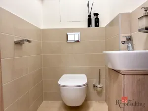 Prodej bytu 3+kk, Praha - Uhříněves, Karla Guta, 65 m2