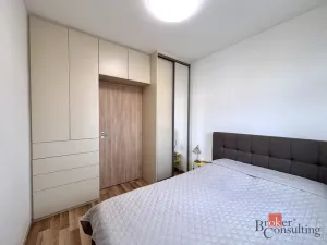 Prodej bytu 3+kk, Praha - Uhříněves, Karla Guta, 65 m2